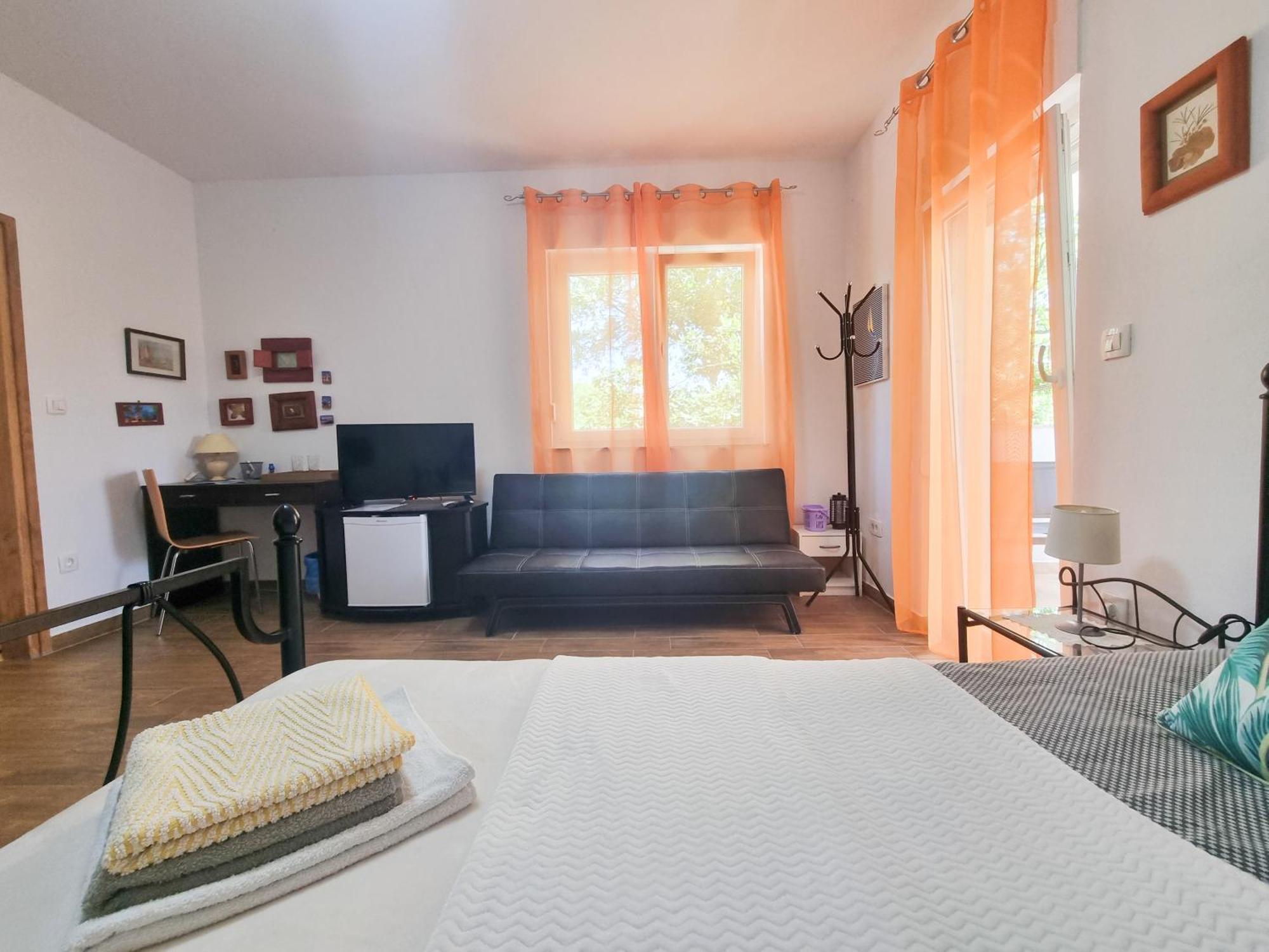 Apartments & Room Danijel Pinezici  Bagian luar foto